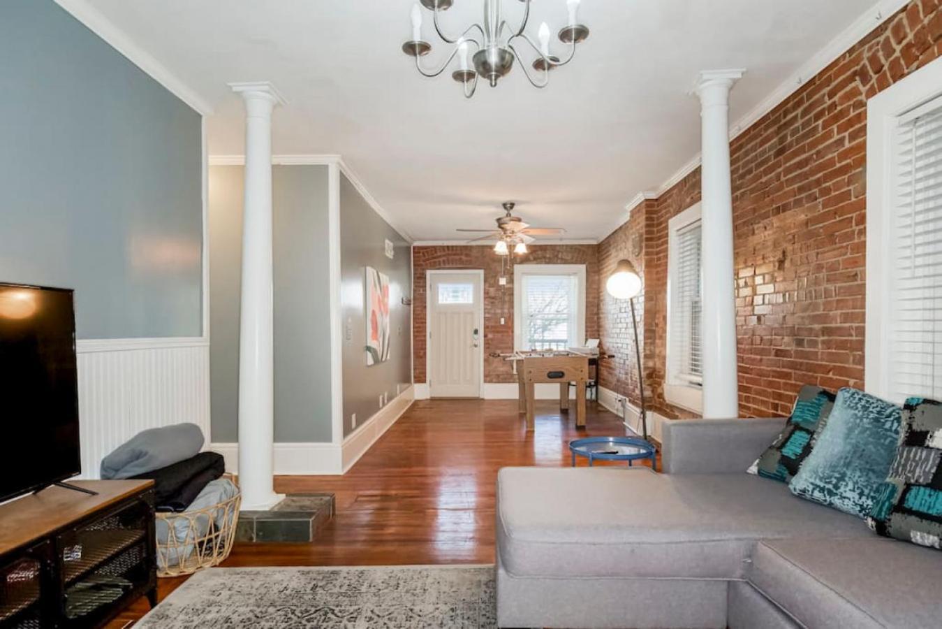 Villa Entire Loft Downtown With Free Parking Kansas City Exterior foto