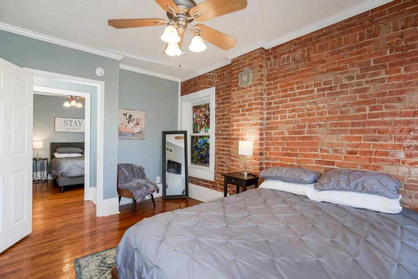 Villa Entire Loft Downtown With Free Parking Kansas City Exterior foto